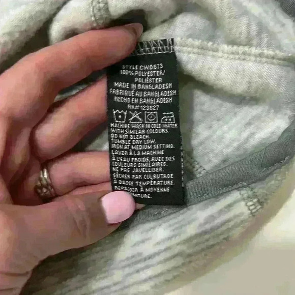 Men’s medium Fleece Sweatshirt Canada Weathergear Item# 6 W - Picture 6 of 10